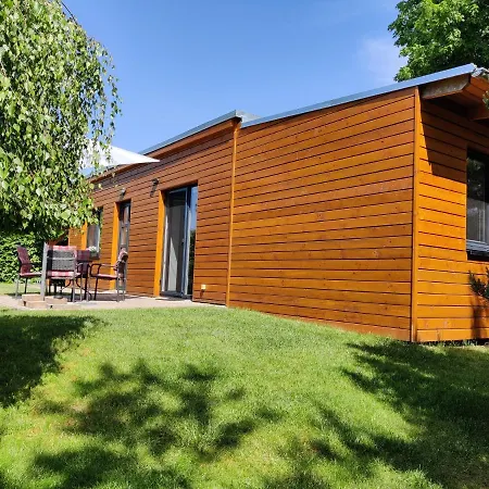 Pod Lipou - Samostatny Objekt - Carport Appartamento