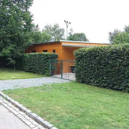 Апартаменты Pod Lipou - Samostatny Objekt - Carport Яромерж