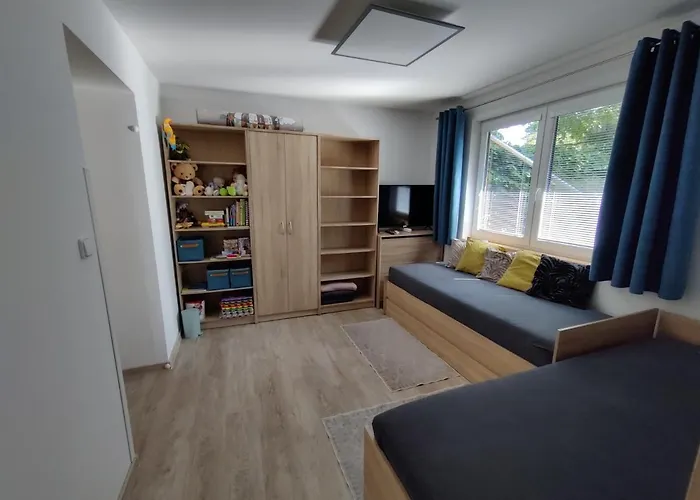 Appartamento Pod Lipou - Samostatny Objekt - Carport